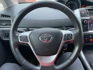 Toyota Verso - 5 от автора Дмитрий в Бортжурнале