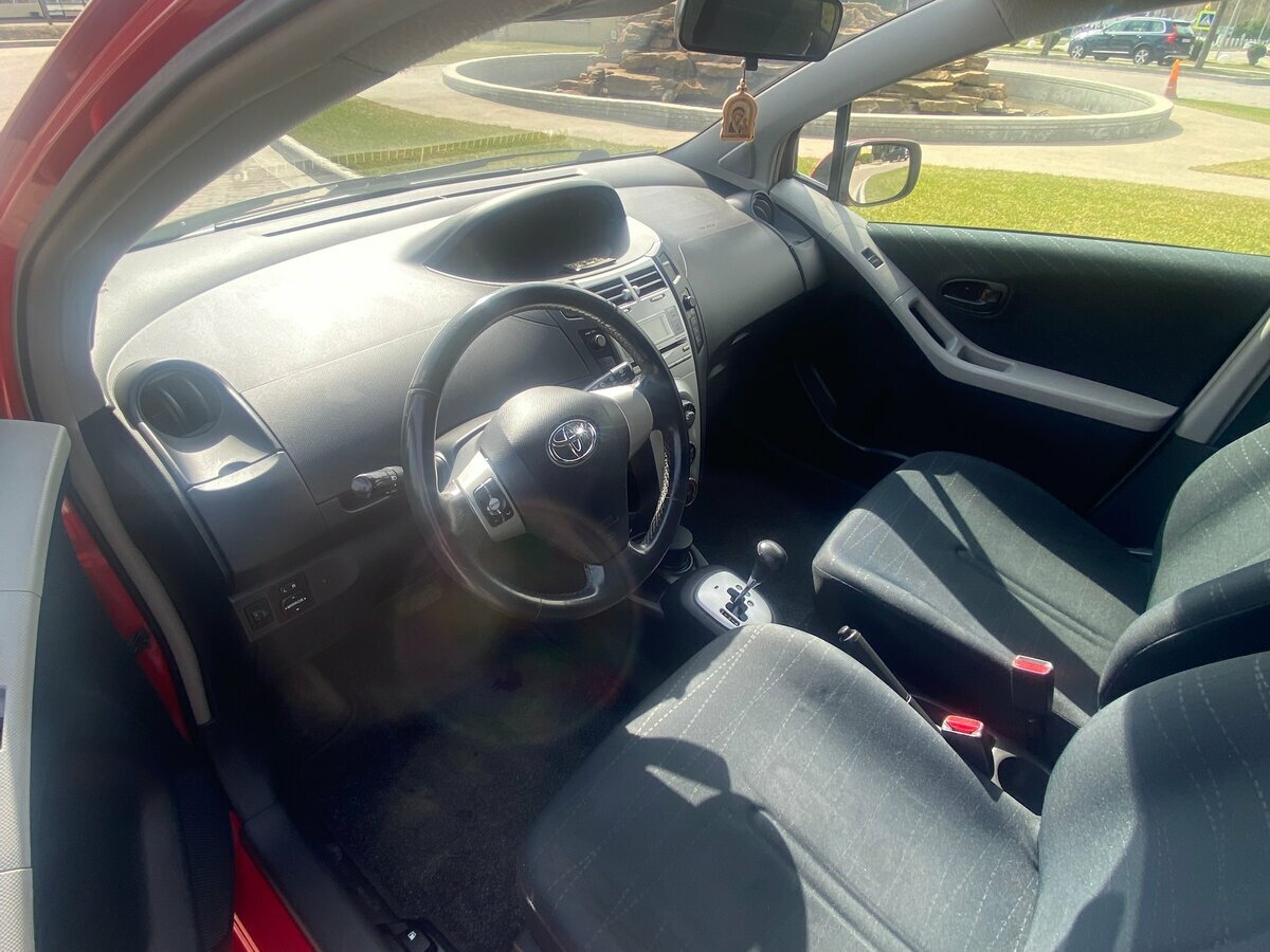 Toyota Yaris - 10 от автора Инна в Бортжурнале