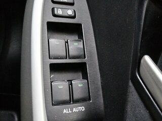 Toyota Prius - 10 от автора Андрей в Бортжурнале
