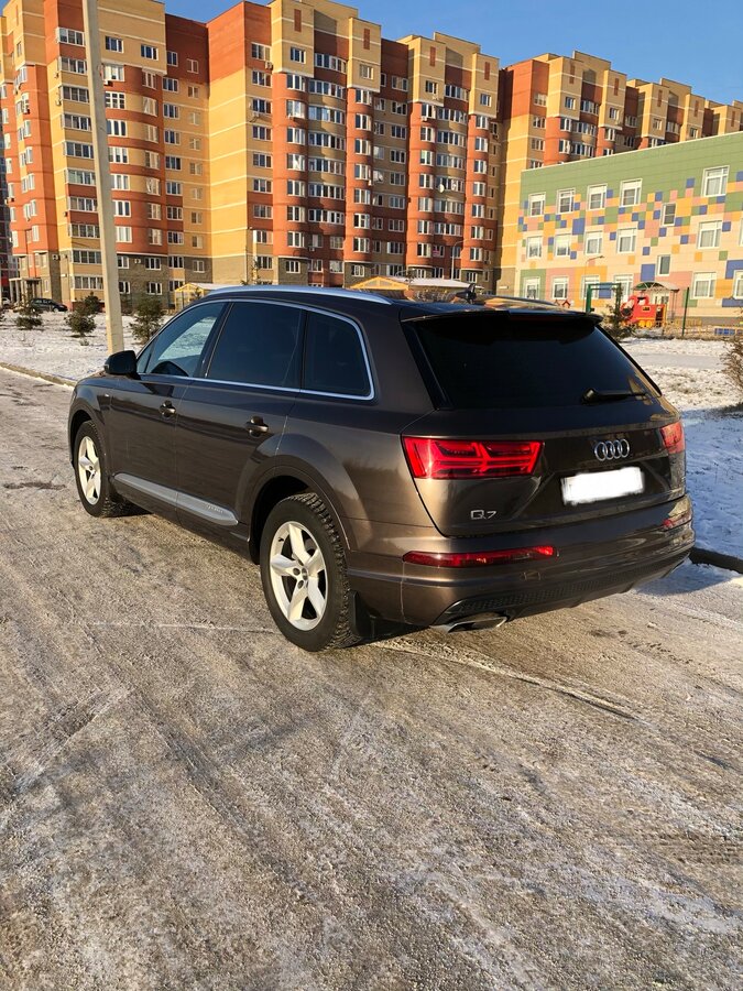 Audi Q7 - 2 от автора Коричневое купе в Бортжурнале