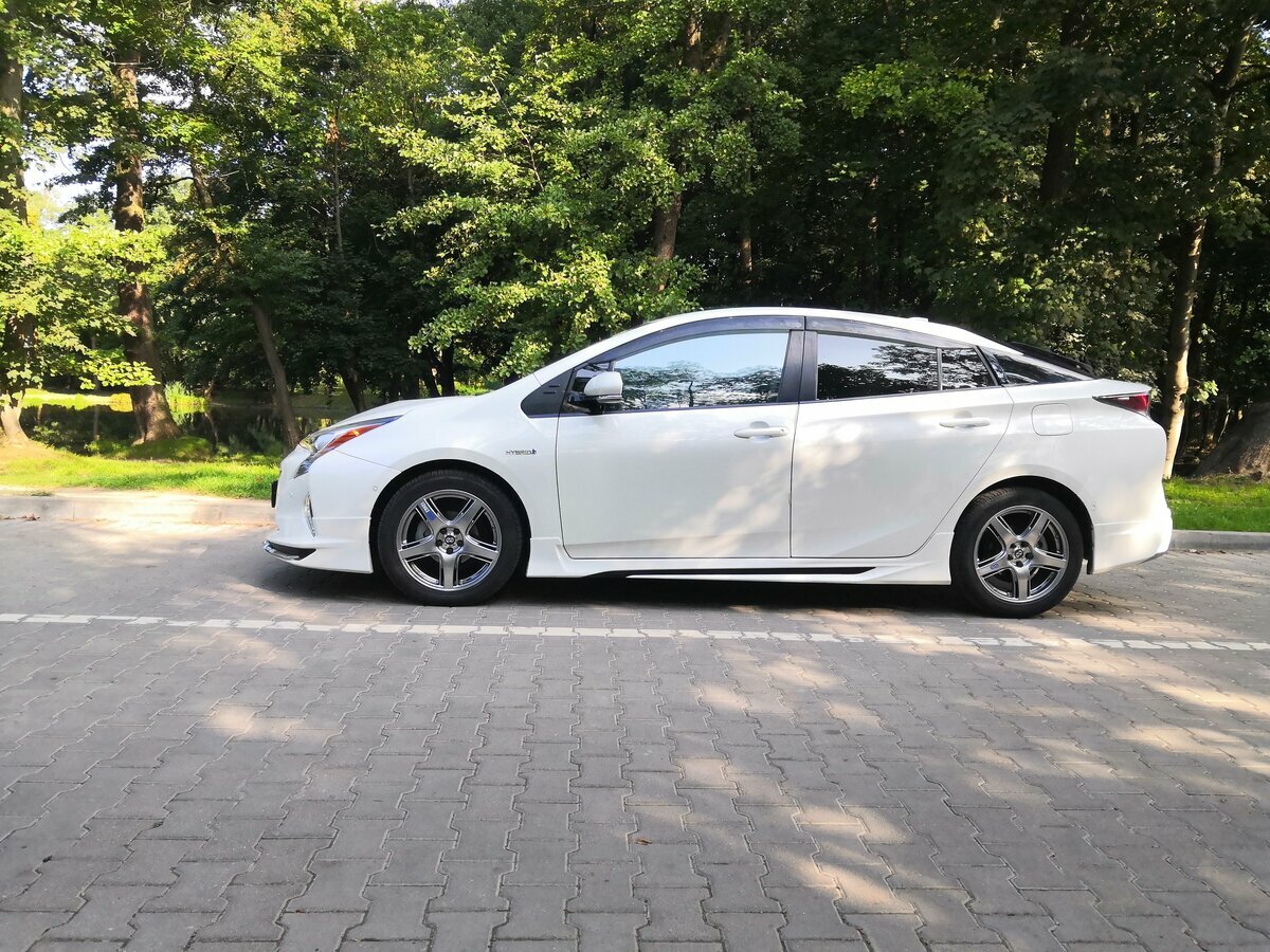 Toyota Prius - 2 от автора Алексей в Бортжурнале