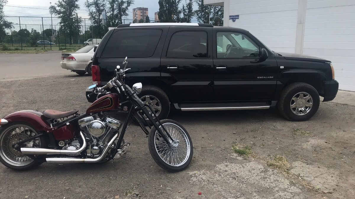 Cadillac Escalade - 1 от автора Михаил П. в Бортжурнале