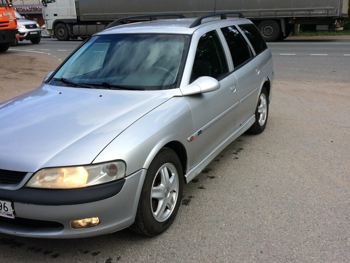 Opel Vectra - 1 от автора Оранжевый минивэн в Бортжурнале