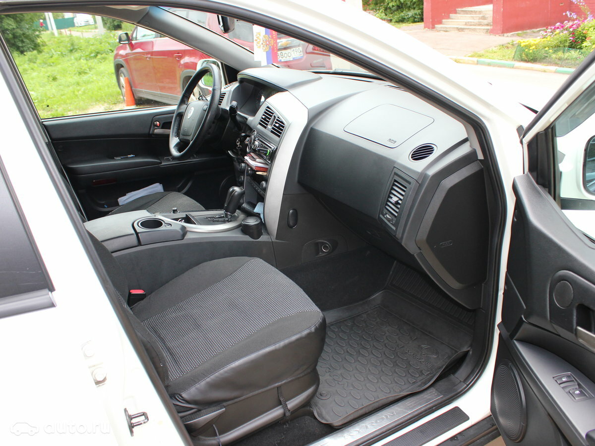 SsangYong Kyron - 4 от автора Коричневый минивэн в Бортжурнале