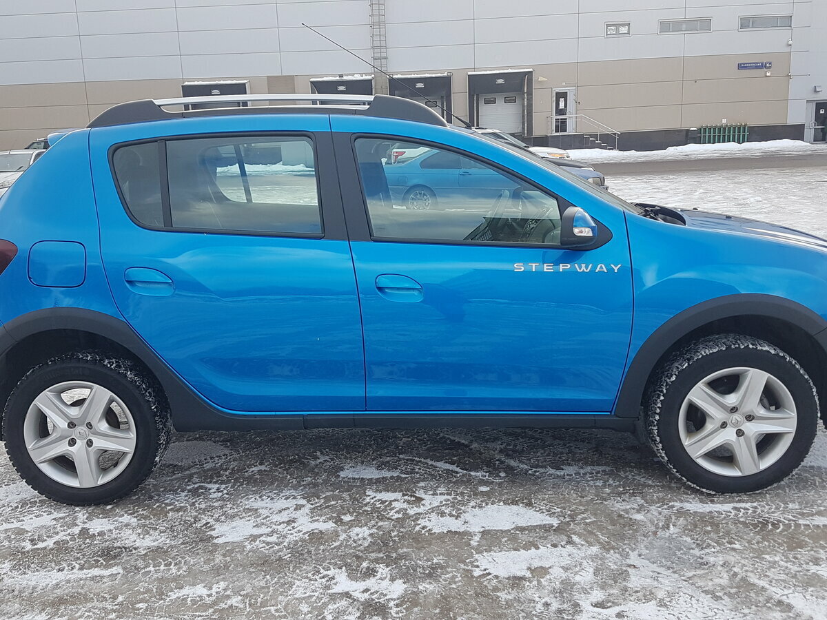 Renault Sandero - 4 от автора Синий грузовик в Бортжурнале