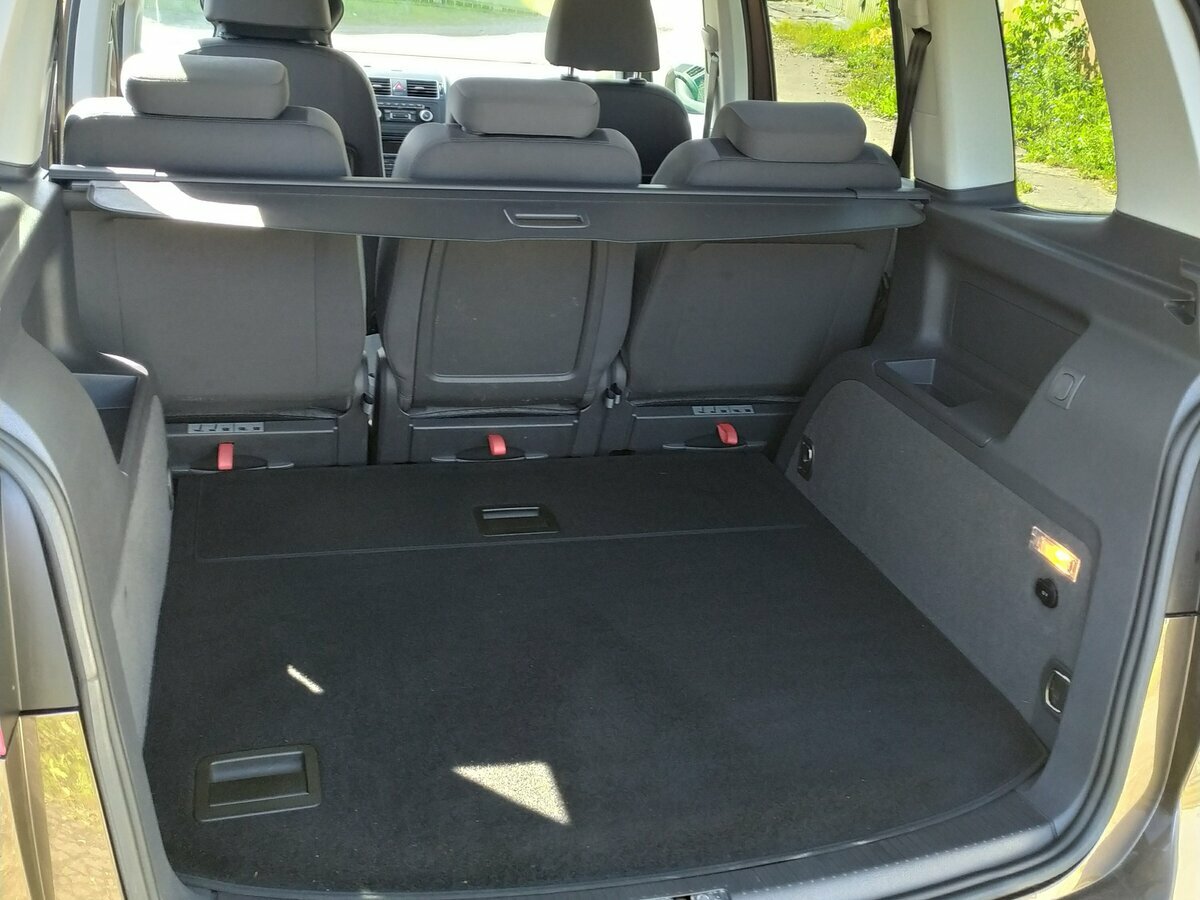 Volkswagen Touran - 8 от автора Лев Л. в Бортжурнале