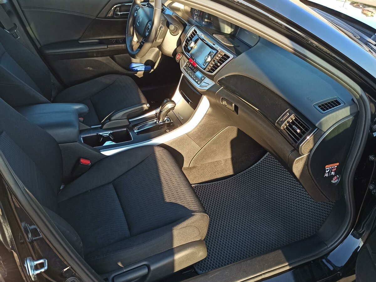 Honda Accord - 11 от автора Коричневый грузовик в Бортжурнале