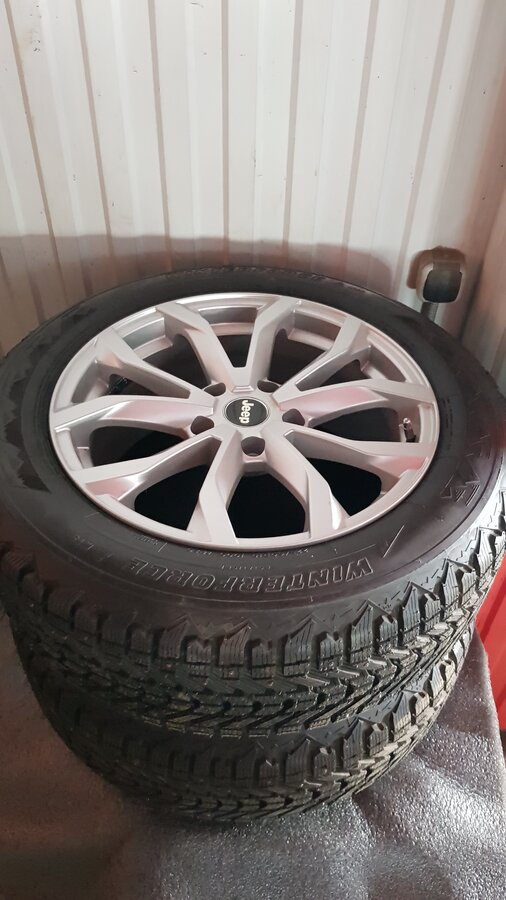 Jeep Grand Cherokee - 23 от автора Алексей в Бортжурнале