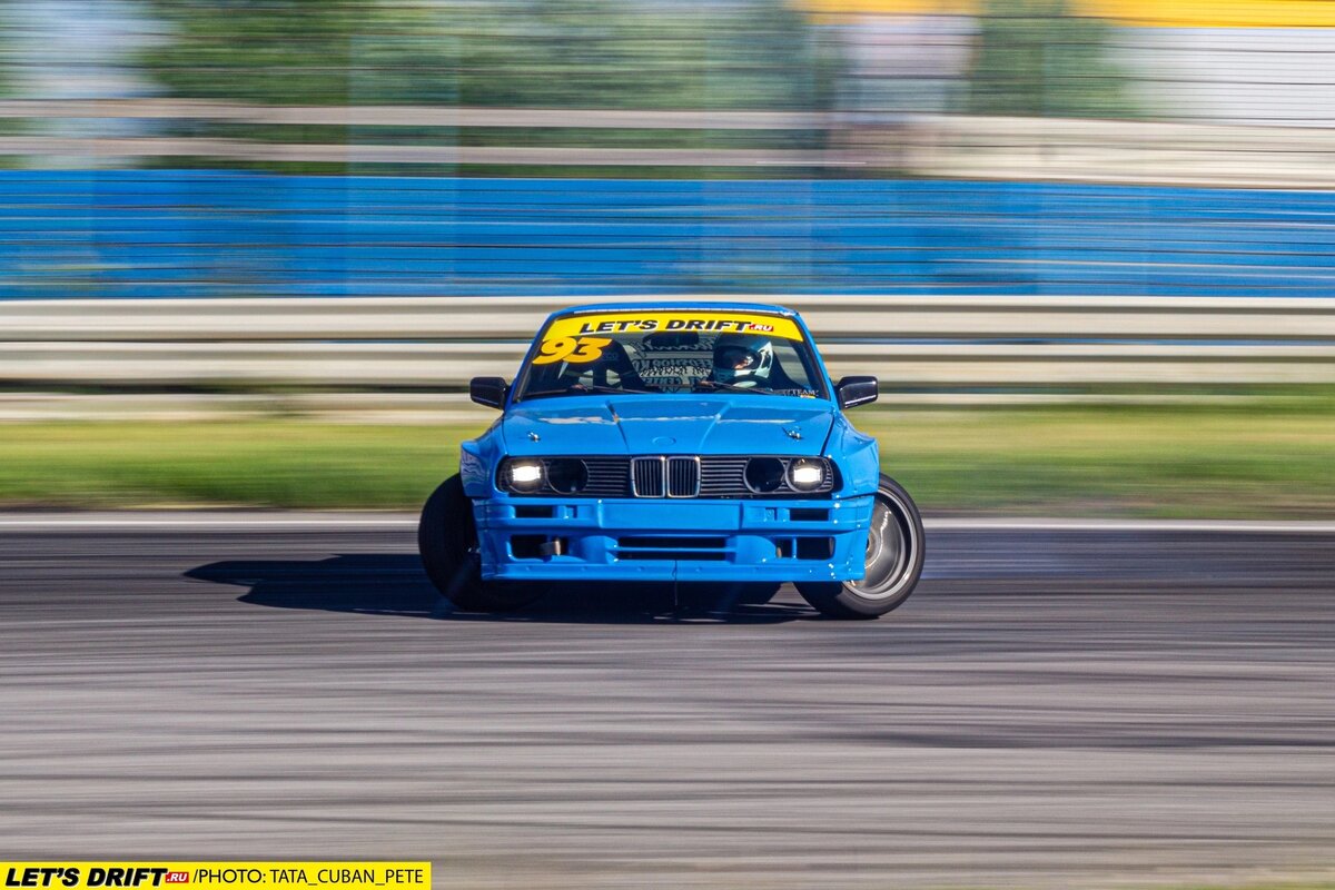 BMW 3 серии - 1 от автора nizze2015 в Бортжурнале
