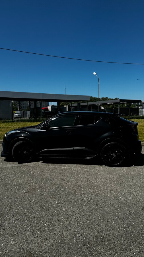 Toyota C-HR - 1 от автора Коричневый пикап в Бортжурнале