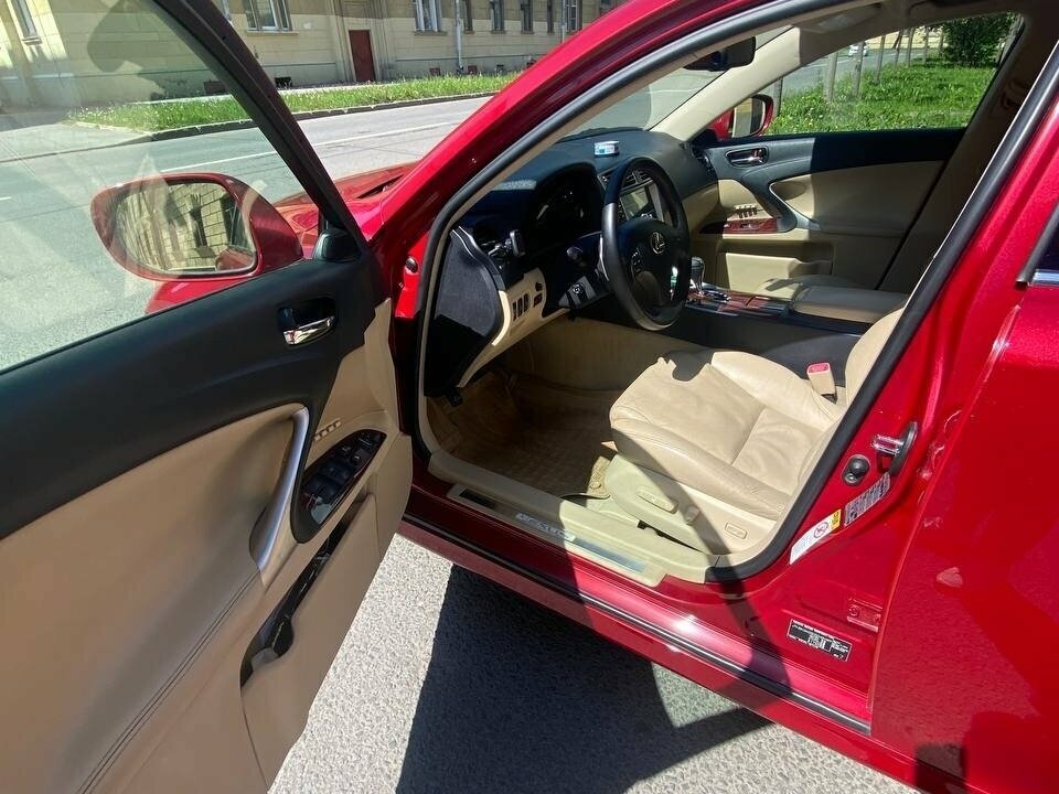 Lexus IS - 14 от автора Максим в Бортжурнале