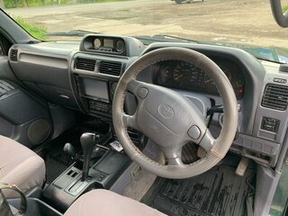 Toyota Land Cruiser Prado - 7 от автора Красный внедорожник в Бортжурнале