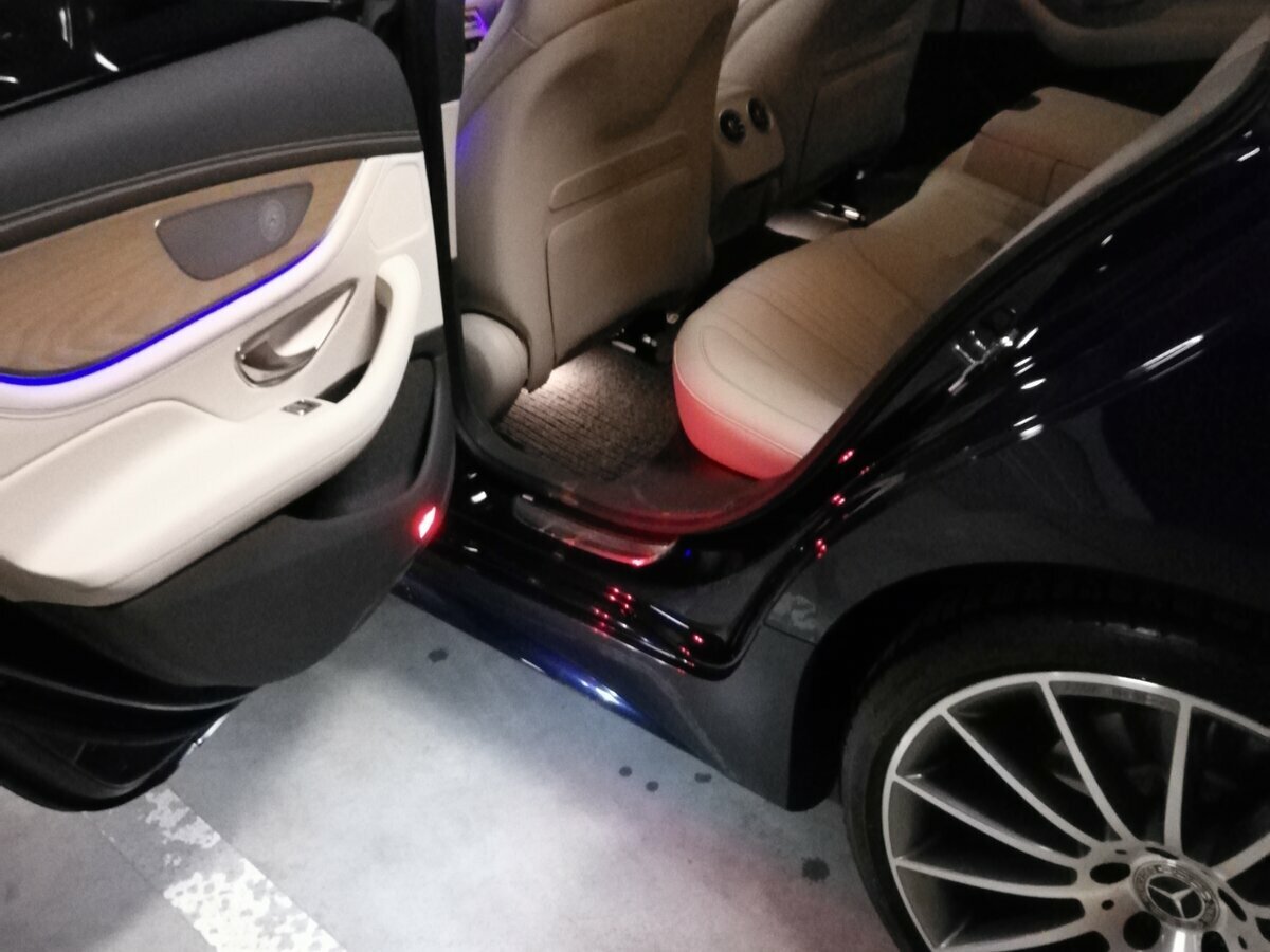 Mercedes-Benz CLS - 12 от автора Евгений в Бортжурнале