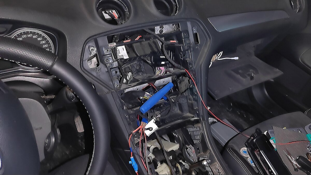 Ford Mondeo - 33 от автора Александр в Бортжурнале