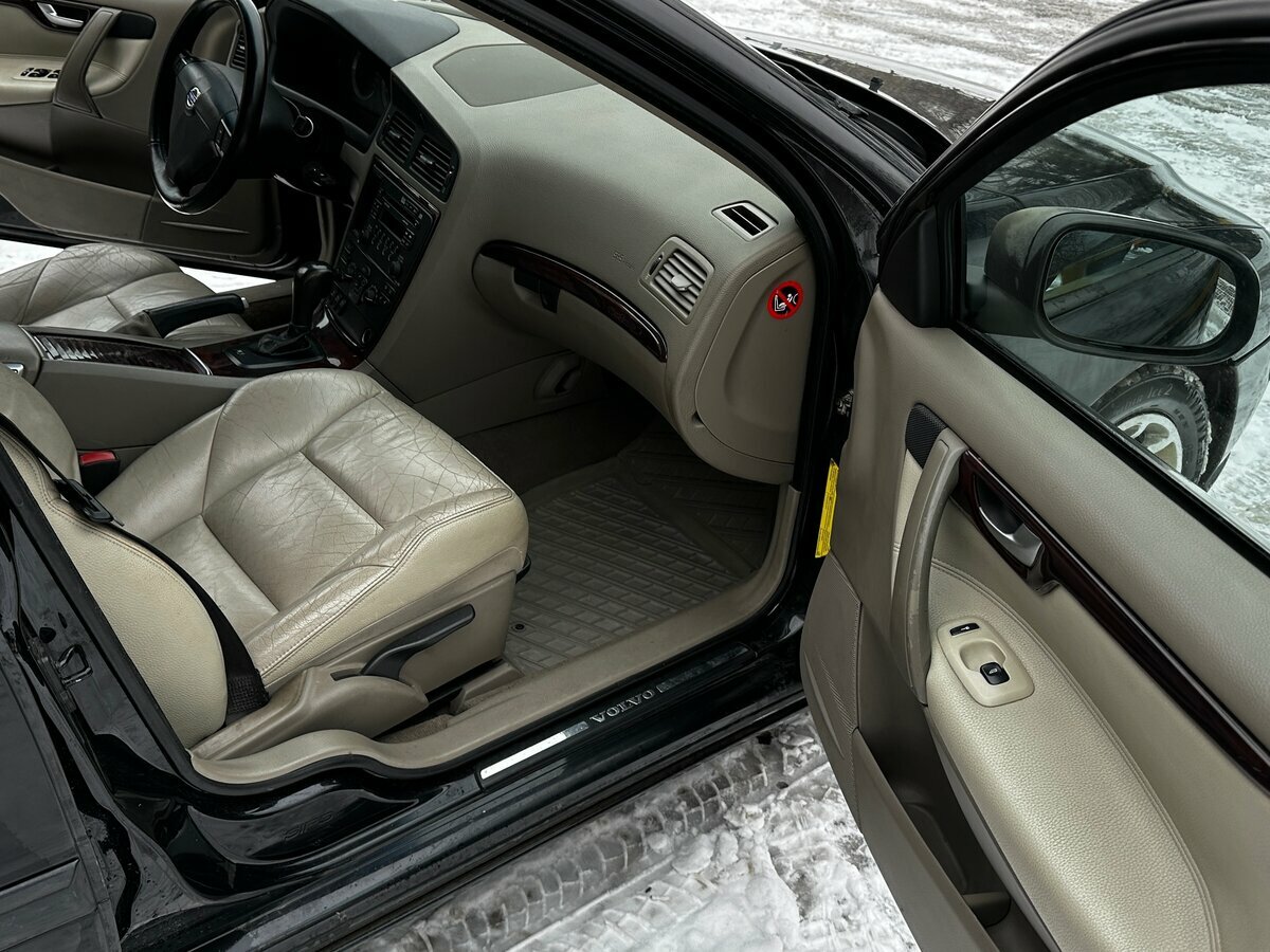 Volvo S60 - 11 от автора Коричневый лимузин в Бортжурнале