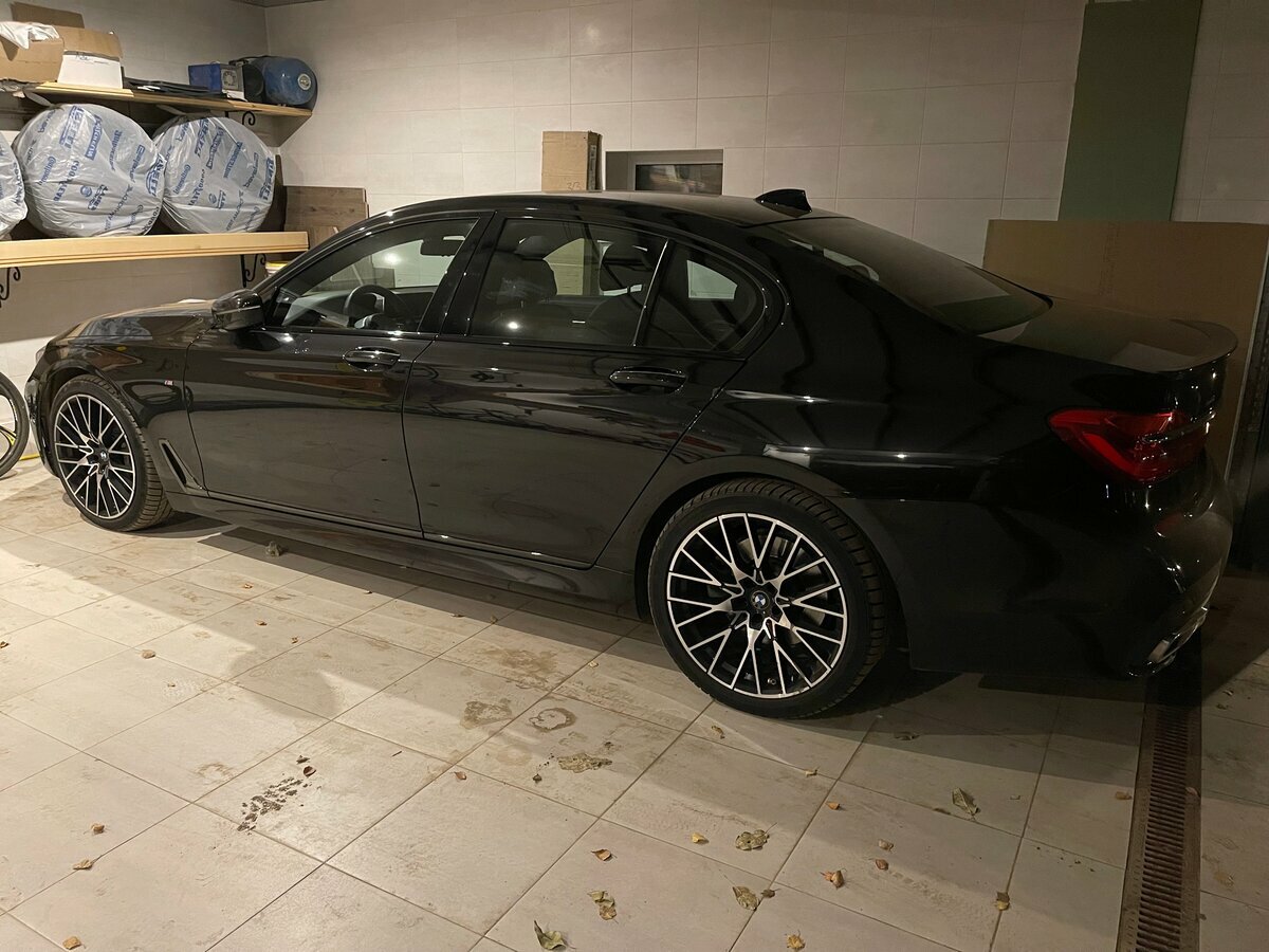 BMW 7 серии - 3 от автора Денис Жуков в Бортжурнале