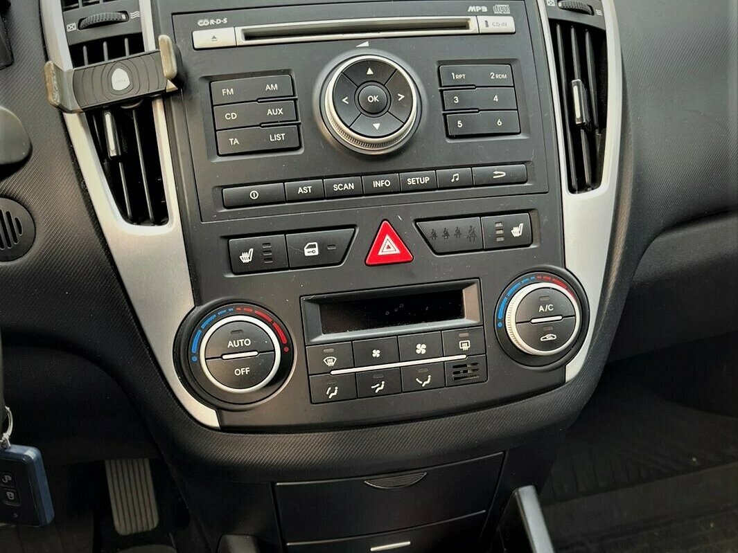 Kia Ceed - 10 от автора Дмитрий в Бортжурнале