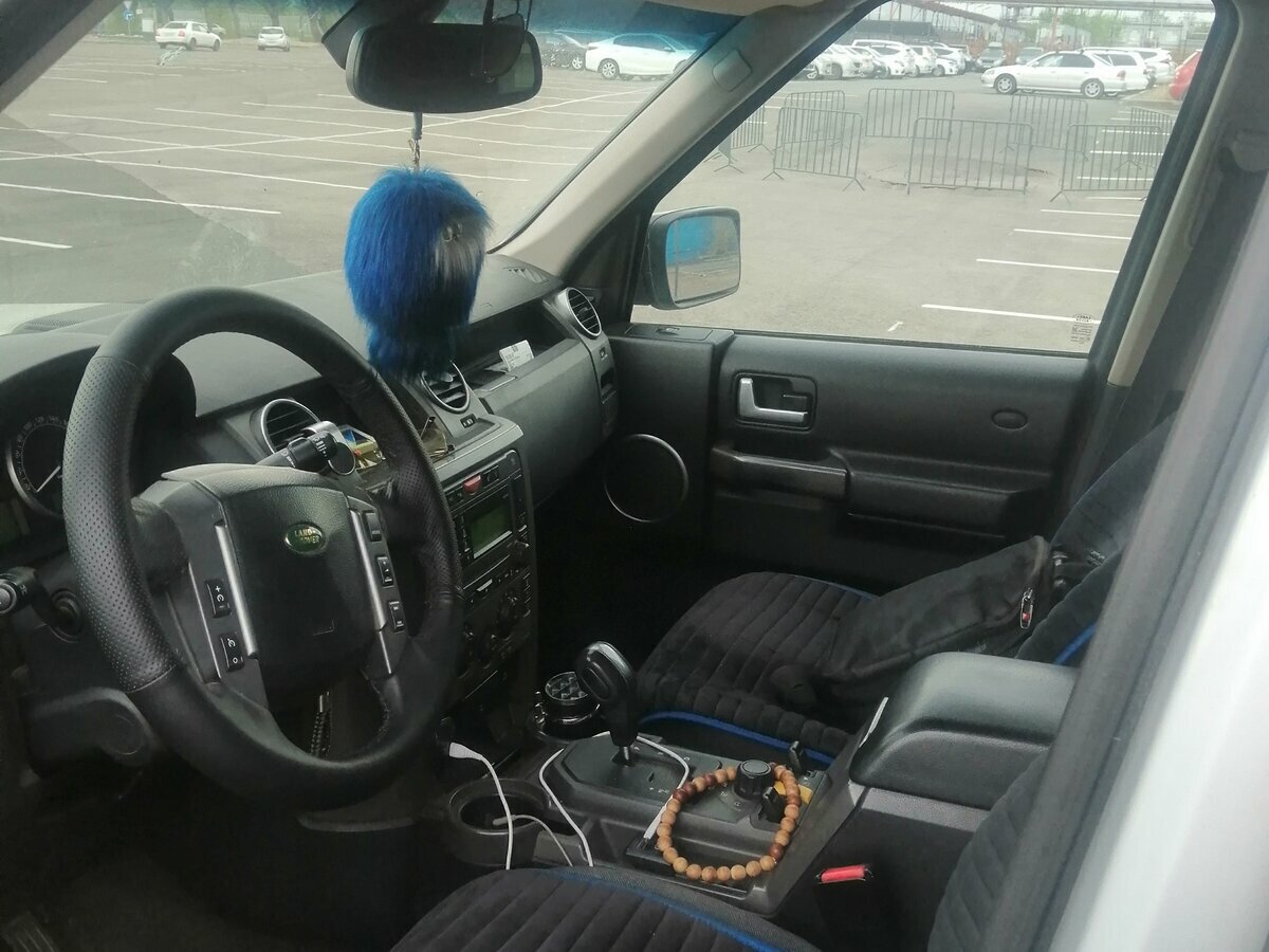 Land Rover Discovery - 7 от автора Чёрный седан в Бортжурнале