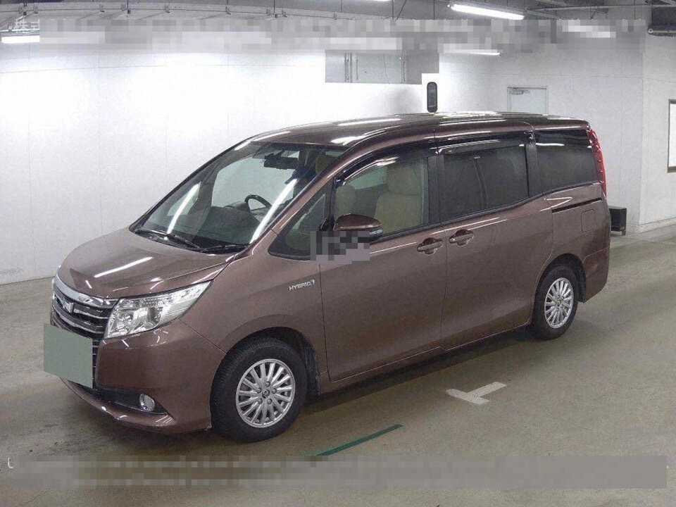 Toyota Noah - 3 от автора Valentin в Бортжурнале
