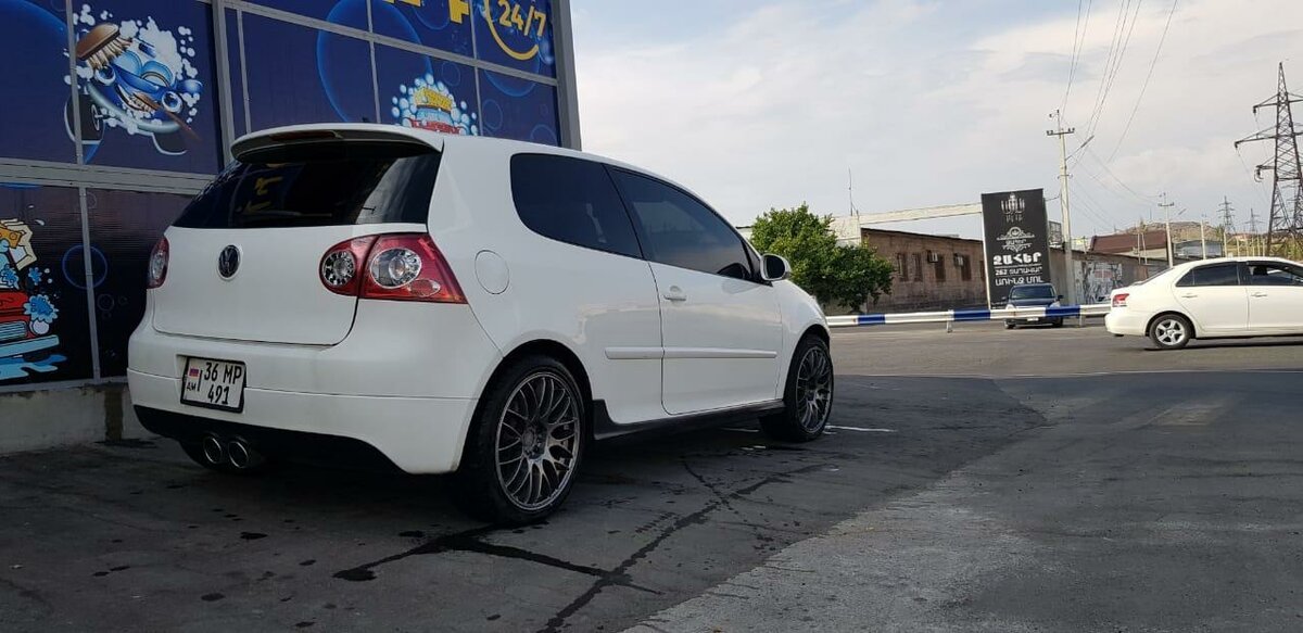 Volkswagen Golf GTI - 1 от автора Коричневый пикап в Бортжурнале