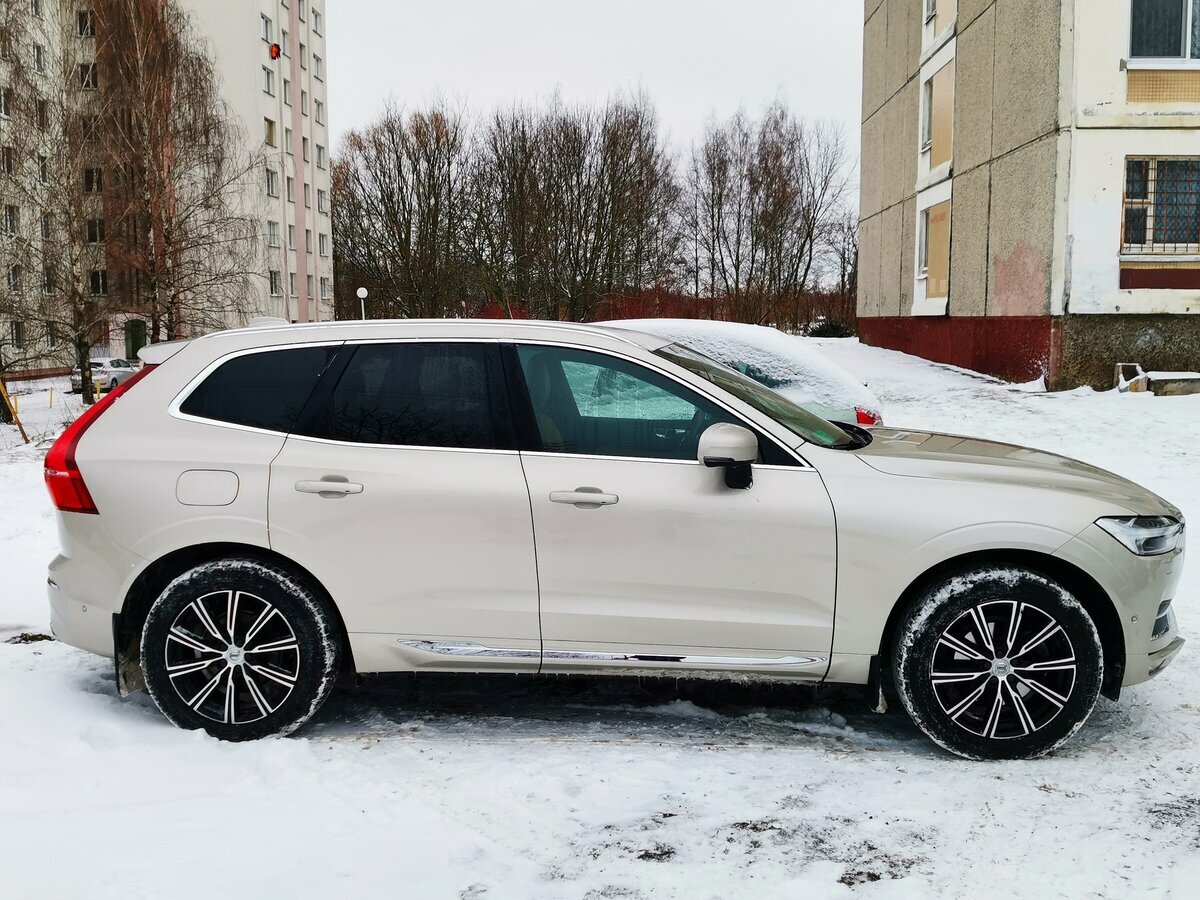 Volvo XC60 - 8 от автора Коричневый лимузин в Бортжурнале
