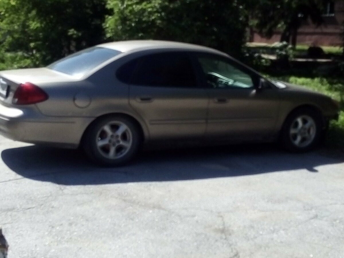 Ford Taurus - 2 от автора 203650 п. в Бортжурнале