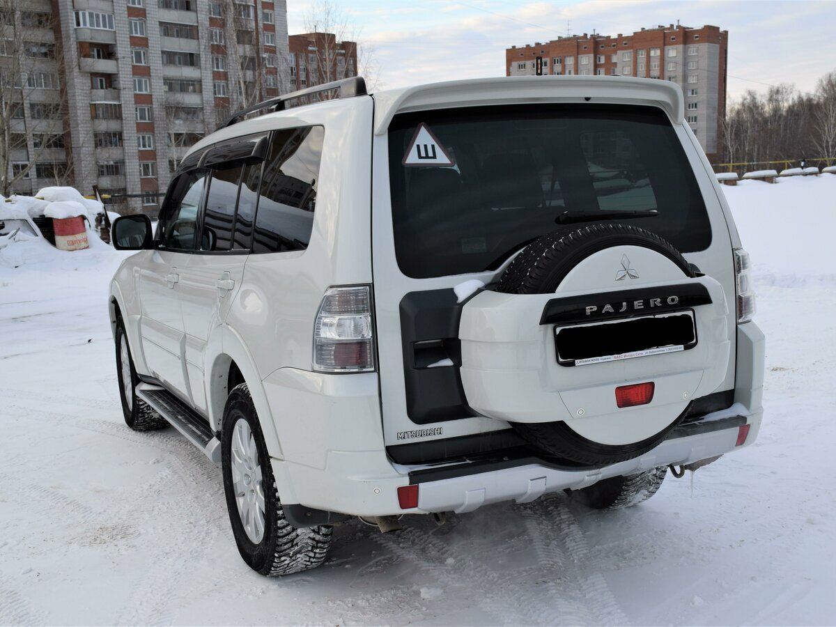 Mitsubishi Pajero - 10 от автора Елена Н. в Бортжурнале