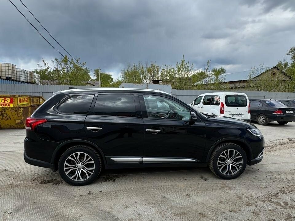 Mitsubishi Outlander - 4 от автора Елена Х. в Бортжурнале
