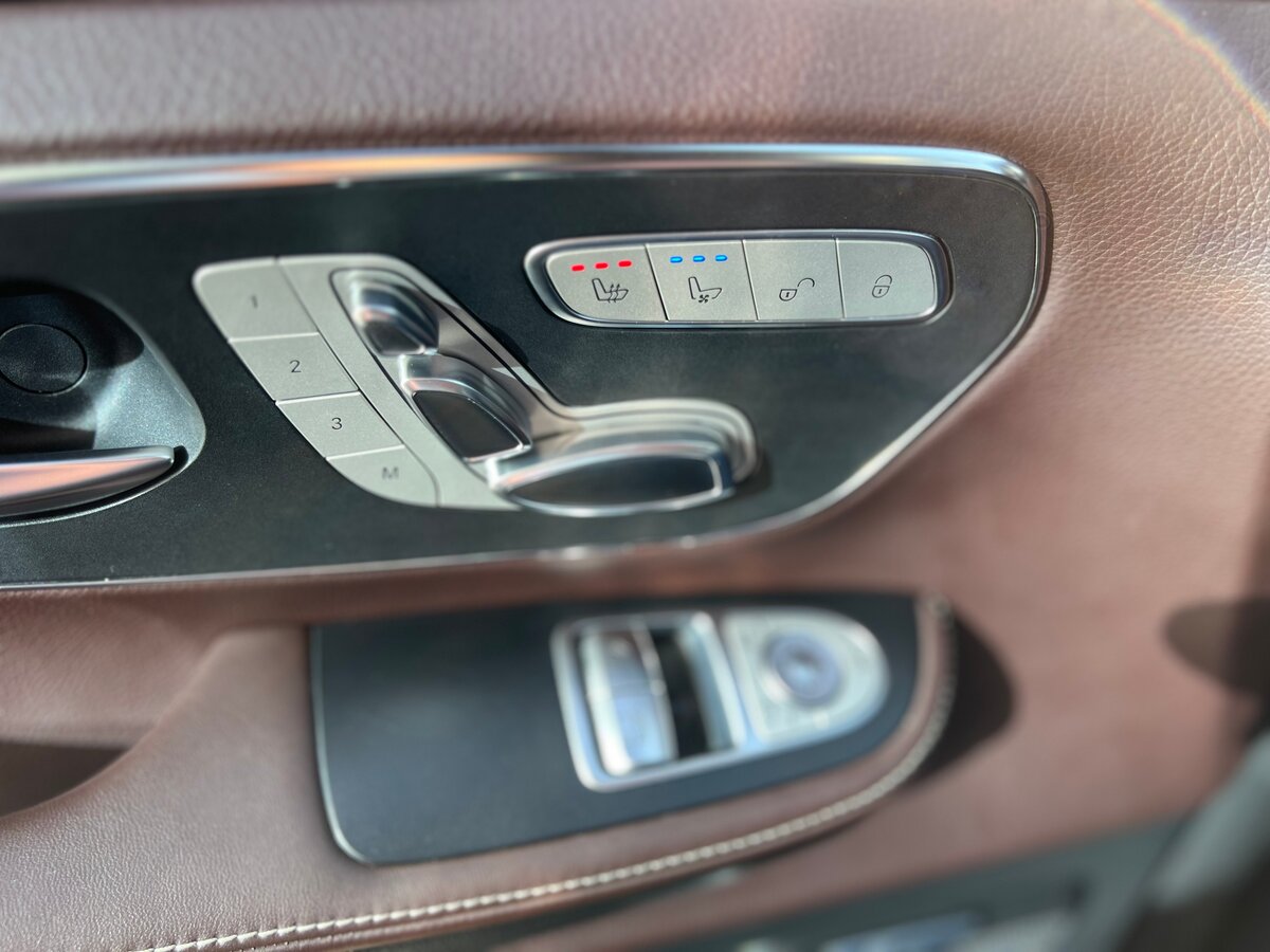 Mercedes-Benz V-Класс - 13 от автора Дмитрий в Бортжурнале