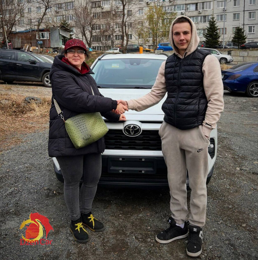 Toyota RAV4 - 1 от автора DzenCar в Бортжурнале