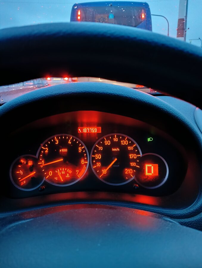 Peugeot 206 - 12 от автора Афанасьев Федор Витальевич в Бортжурнале