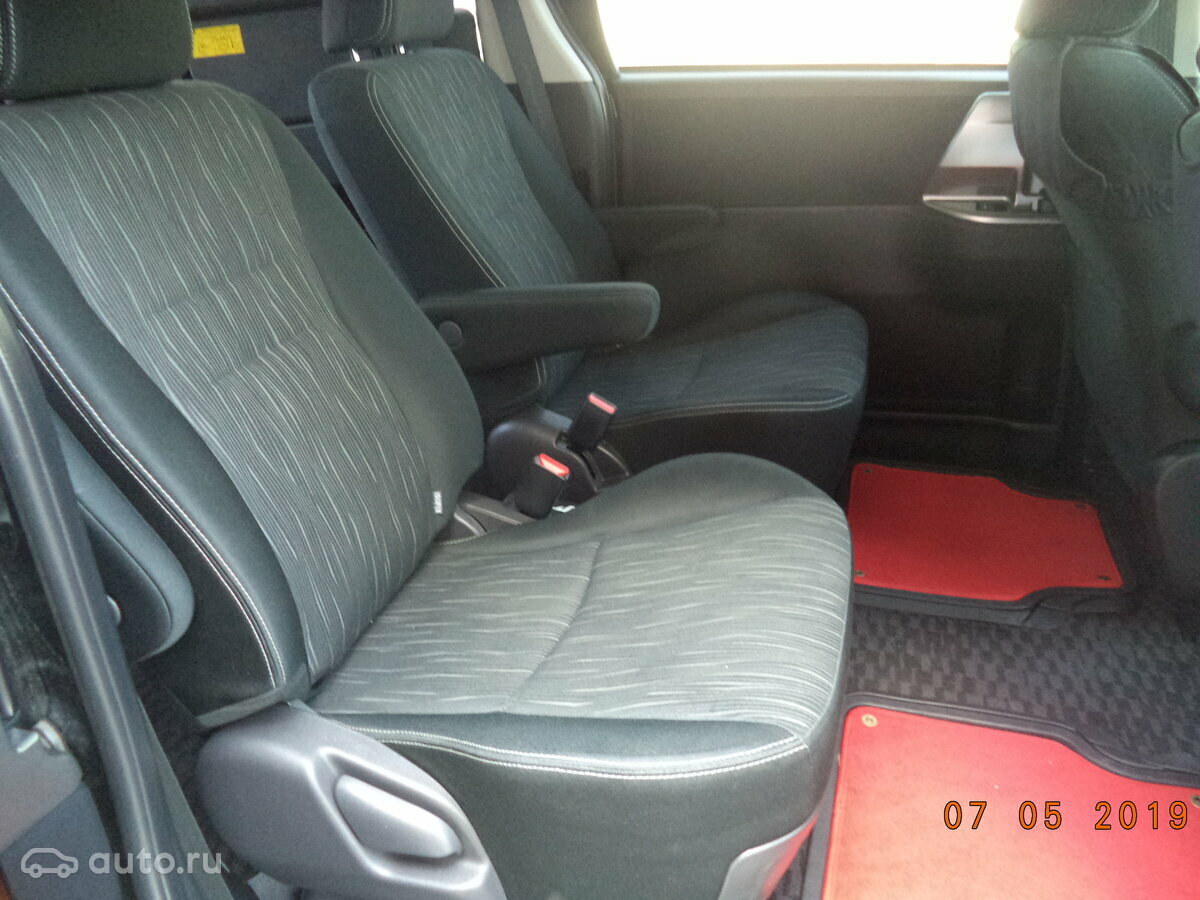 Toyota Voxy - 13 от автора Максим Креп в Бортжурнале