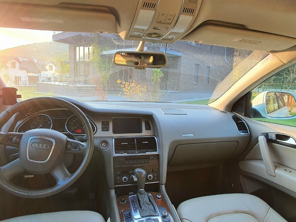 Audi Q7 - 14 от автора Александр в Бортжурнале