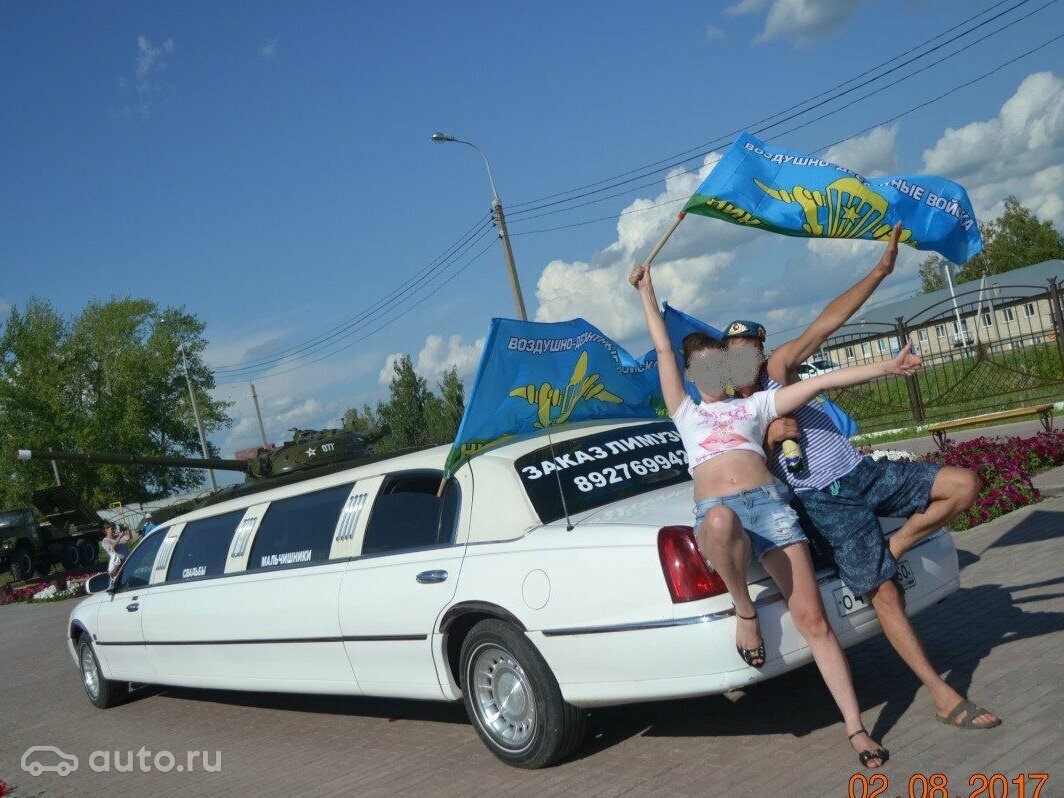 Lincoln Town Car - 10 от автора Андрей в Бортжурнале