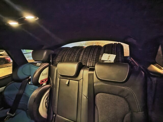 Audi q5 3 car seats online