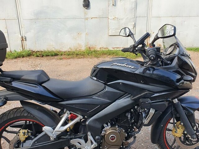 Bajaj Pulsar AS 200 Bajaj Pulsar AS 200