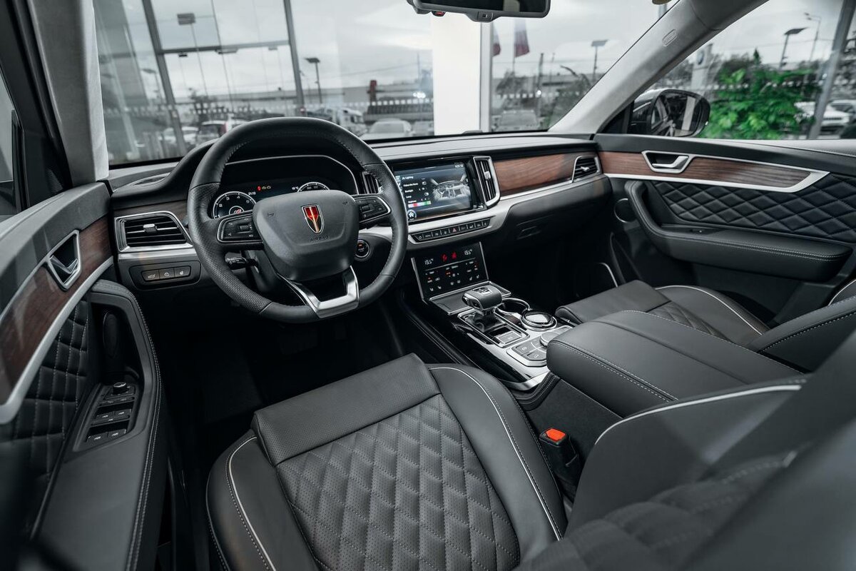 Hongqi undefined - 1 от автора АВИЛОН Hongqi в Бортжурнале