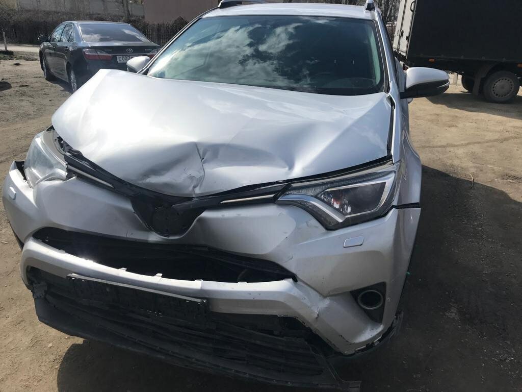 Toyota RAV4 - 1 от автора Бурмалдиньо в Бортжурнале