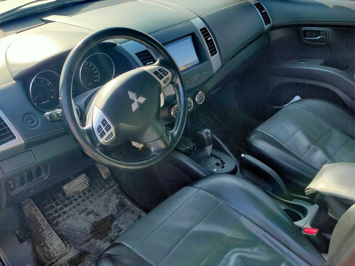 Mitsubishi Outlander - 5 от автора Дмитрий в Бортжурнале