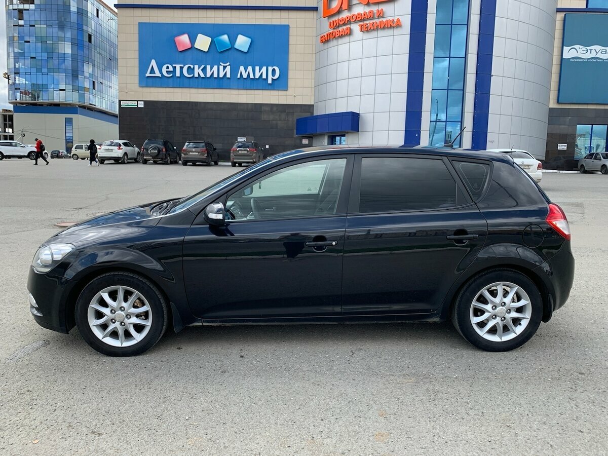 Kia Ceed - 2 от автора Артем в Бортжурнале