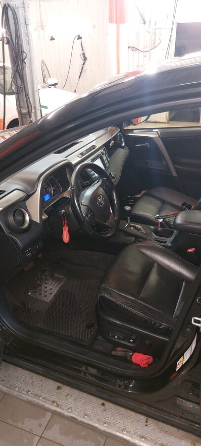 Toyota RAV4 - 1 от автора Иванов Дэн в Бортжурнале