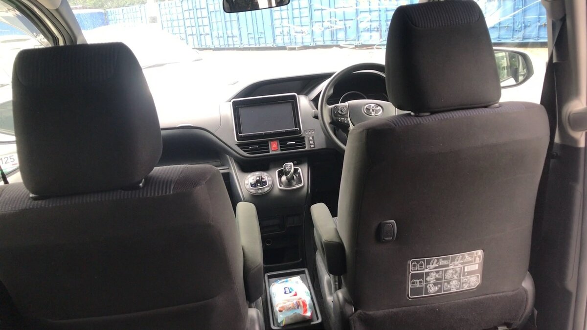 Toyota Noah - 13 от автора Красный внедорожник в Бортжурнале
