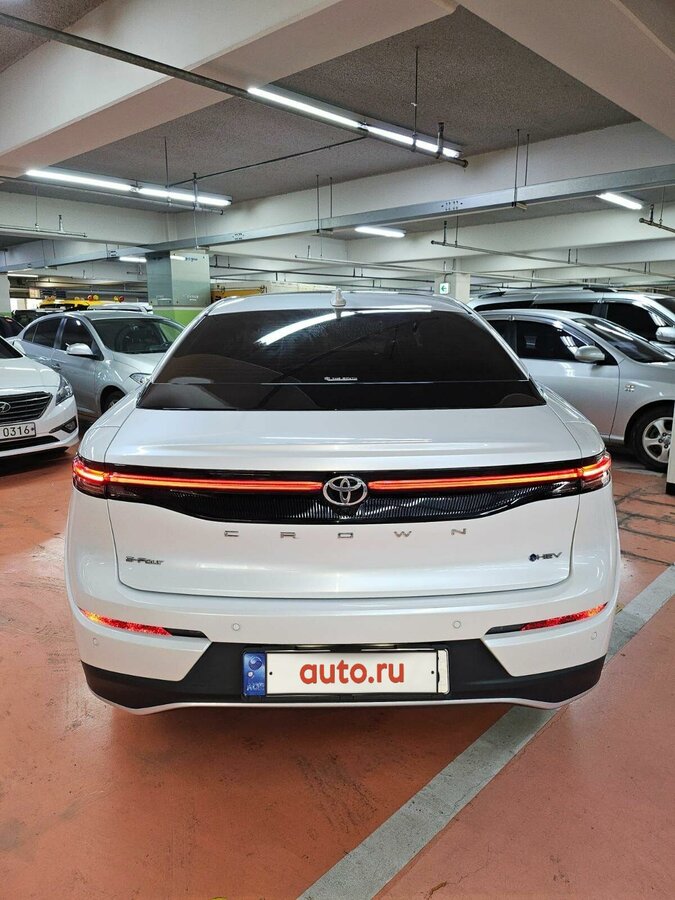 Toyota Crown - 3 от автора Япония Транзит в Бортжурнале
