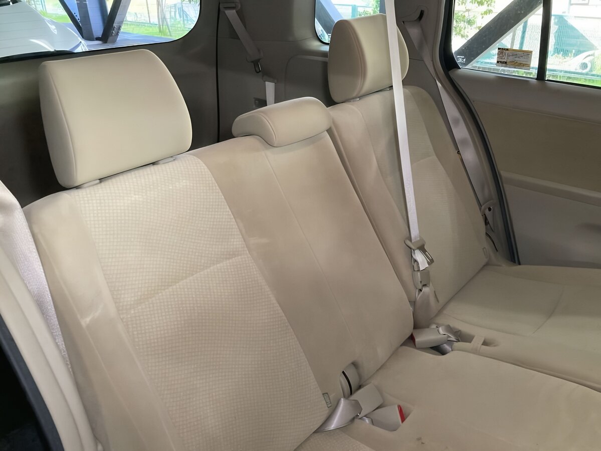 Toyota ISis - 5 от автора Япония Транзит в Бортжурнале