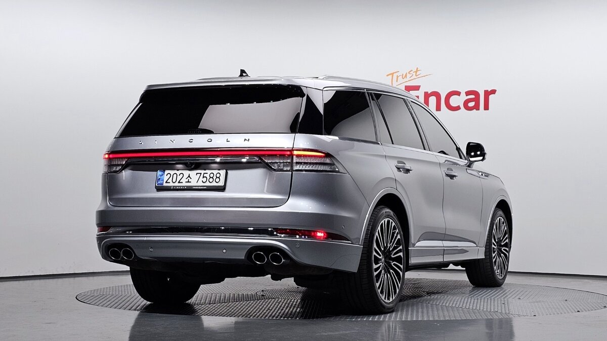 Lincoln Aviator - 4 от автора Синий лимузин в Бортжурнале