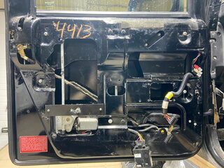 Hummer H1 - 21 от автора Чёрный внедорожник в Бортжурнале