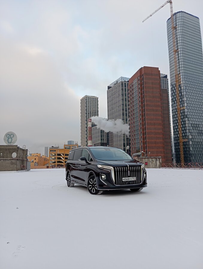 Hongqi HQ9 - 5 от автора Журнал Авто.ру в Бортжурнале