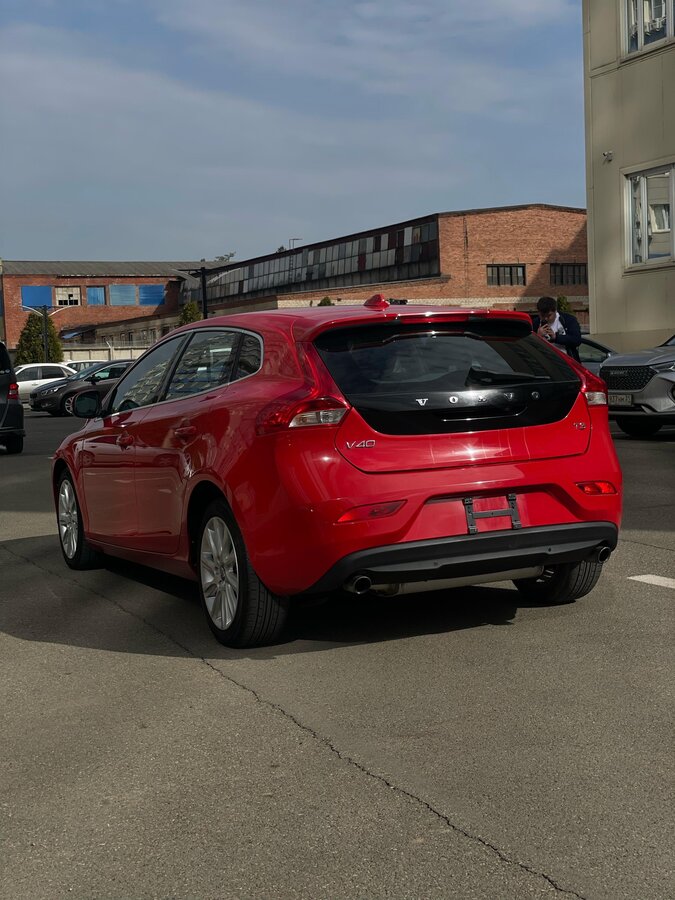 Volvo V40 - 10 от автора Авто От Владимира в Бортжурнале