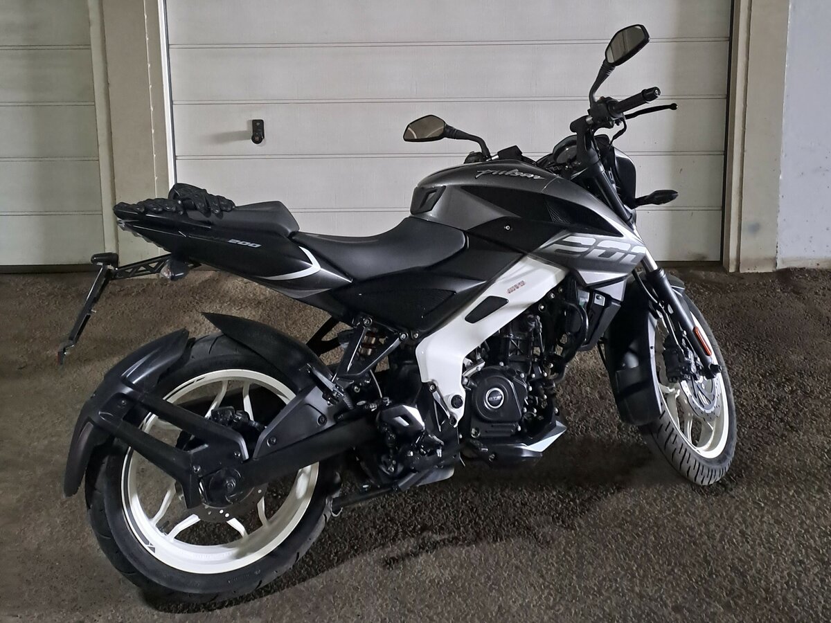Bajaj undefined - 1 от автора Андрей в Бортжурнале