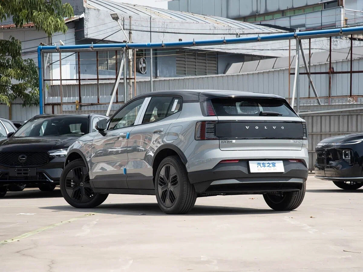 Volvo EX30 Cross Country - 2 от автора МАСТЕР ПРО ДЕМИД АВТО БРО 2 FURBY БЖ в Бортжурнале